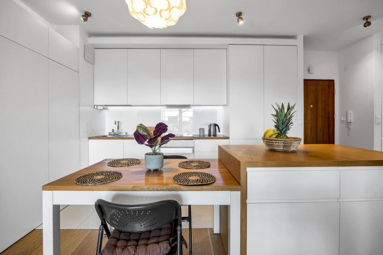 ורשה Spacious 2 Bedroom Ac Dalanowska 46 מראה חיצוני תמונה